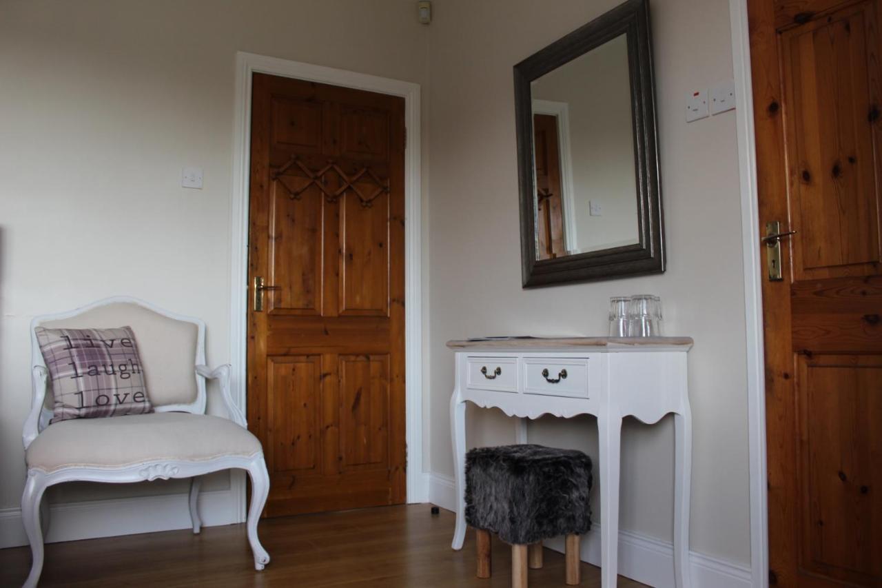 O' Sullivan'S B & B Kilclogherane Bilik gambar